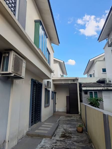 Semi-Detached House for Sale in Anjung Bercham Indah (Ipoh) - Niclos Leong - PropertyGuru.com.my