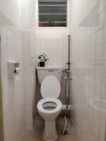 Apartment for Rent at Greenlane Heights Block A - Stephanie Lim - Bathroom - PropertyGuru.com.my