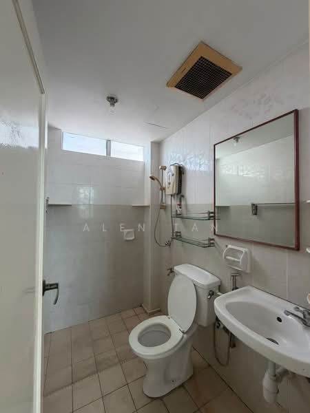 Pangsapuri untuk Disewa di Lake View Suites - Alen Tan - PropertyGuru.com.my