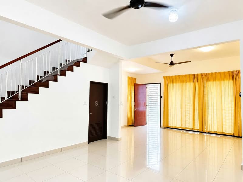 Rumah Teres 2 Tingkat untuk Dijual di Bertam Perdana 2 (Kepala Batas) - Aswad . - Living Room - PropertyGuru.com.my