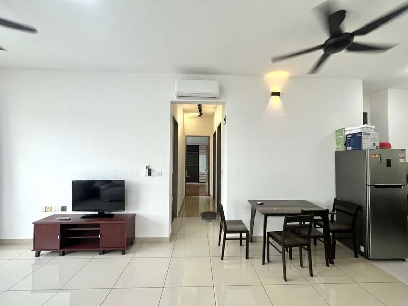 Servis Apartment untuk Disewa di Zentro Residences Serviced Apartment - Shelly Yew - Living Room - PropertyGuru.com.my
