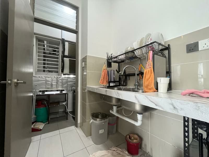 Servis Apartment untuk Disewa di Zentro Residences Serviced Apartment - Shelly Yew - Kitchen - PropertyGuru.com.my