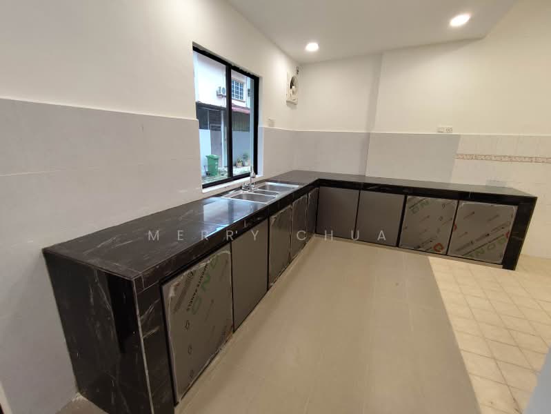 2-storey Terraced House for Sale in Bandar Putra (Kulai) - Merry Chua - PropertyGuru.com.my