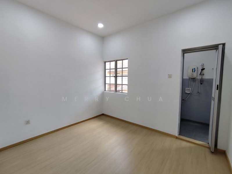 2-storey Terraced House for Sale in Bandar Putra (Kulai) - Merry Chua - PropertyGuru.com.my