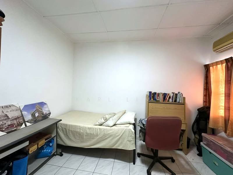Rumah Teres 2 Tingkat untuk Dijual di Permas Jaya (Johor Bahru) - Karl Lim - Bedroom - PropertyGuru.com.my