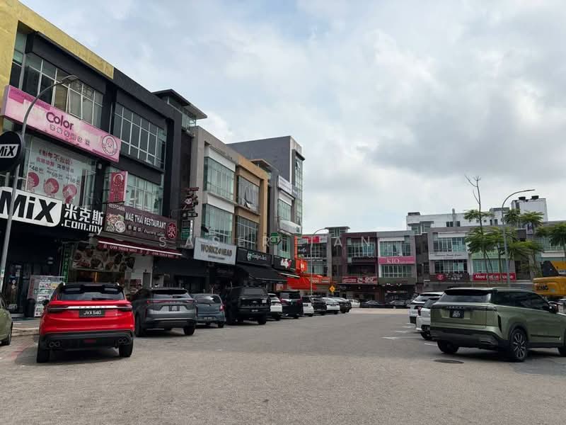 Shop / Office for Sale in Taman Mount Austin (Tebrau) - SASER TAN. - Exterior - PropertyGuru.com.my