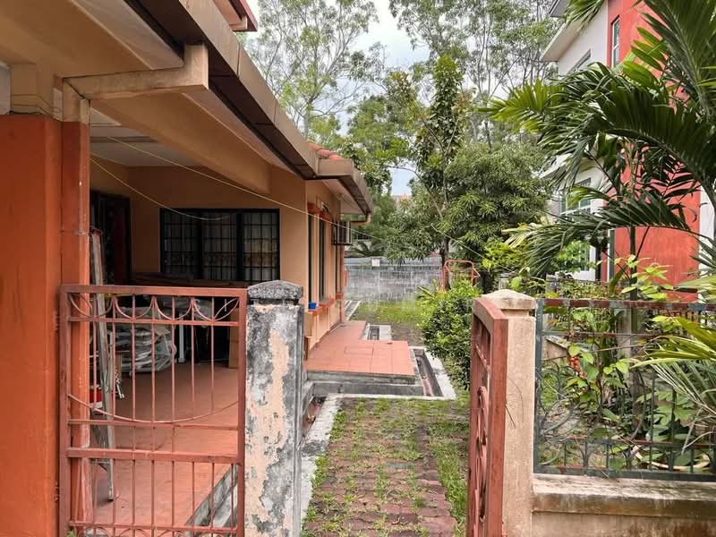 Bungalow for Rent in Kota Kemuning (Shah Alam) - Siti Sumiri - Exterior - PropertyGuru.com.my