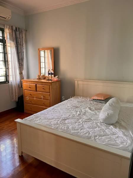 Bungalow for Rent in Kota Kemuning (Shah Alam) - Siti Sumiri - Bedroom - PropertyGuru.com.my