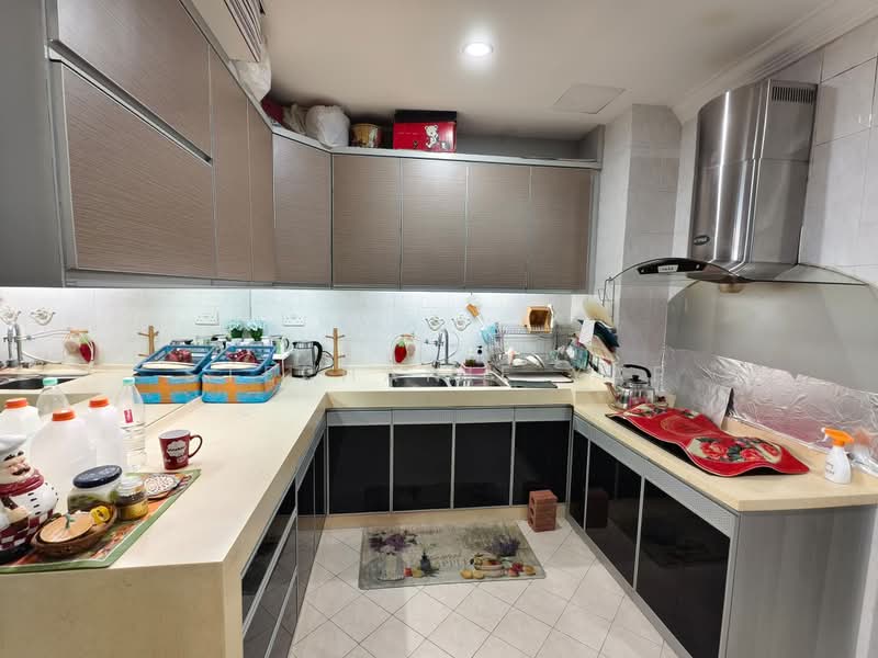 Condominium for Sale at Datin Halimah Condominium - Stephanie Yap - Kitchen - PropertyGuru.com.my