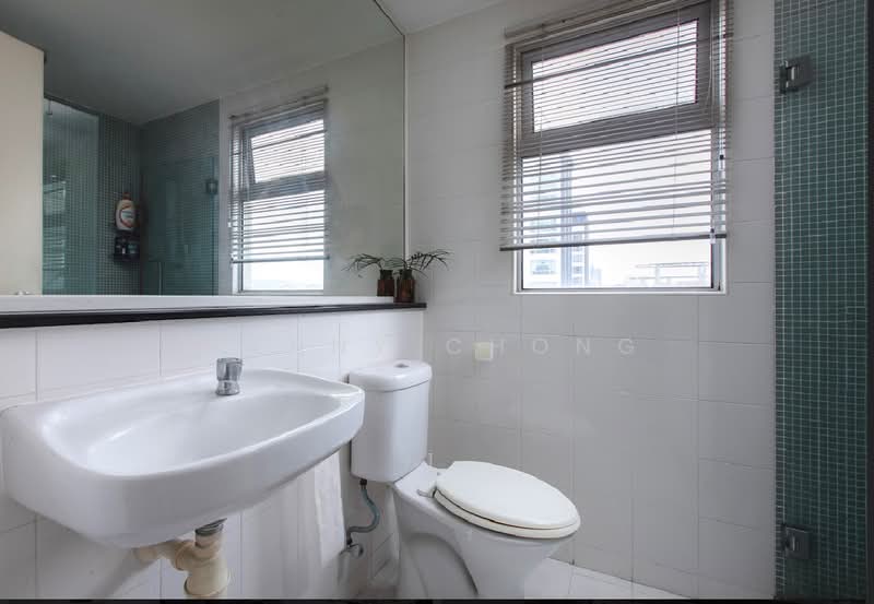 Kondominium untuk Dijual di The Tamarind - Kenny Chong - Bathroom - PropertyGuru.com.my