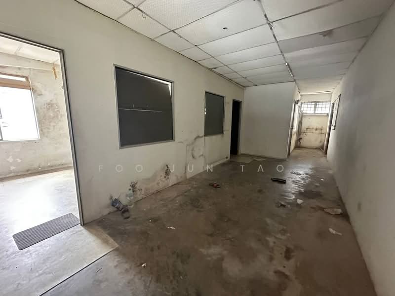 Factory for Rent in Jementah (Johor) - Foo Jun Tao - Interior - PropertyGuru.com.my