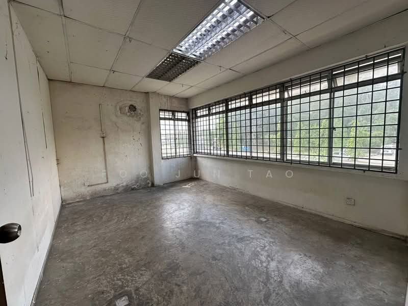 Factory for Rent in Jementah (Johor) - Foo Jun Tao - Interior - PropertyGuru.com.my