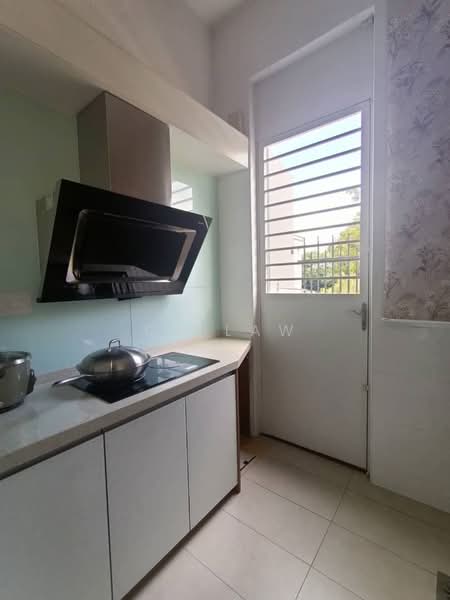 Rumah Teres 2-Tingkat untuk Dijual di Eco Majestic (Semenyih) - CK Law - Kitchen - PropertyGuru.com.my