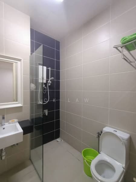 Rumah Teres 2-Tingkat untuk Dijual di Eco Majestic (Semenyih) - CK Law - Bathroom - PropertyGuru.com.my