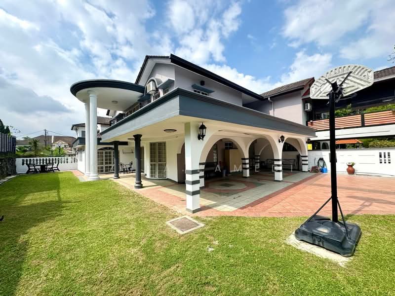 Rumah Berkembar untuk Dijual di Seksyen 9 (Shah Alam) - Adzura Zamedin - Exterior - PropertyGuru.com.my