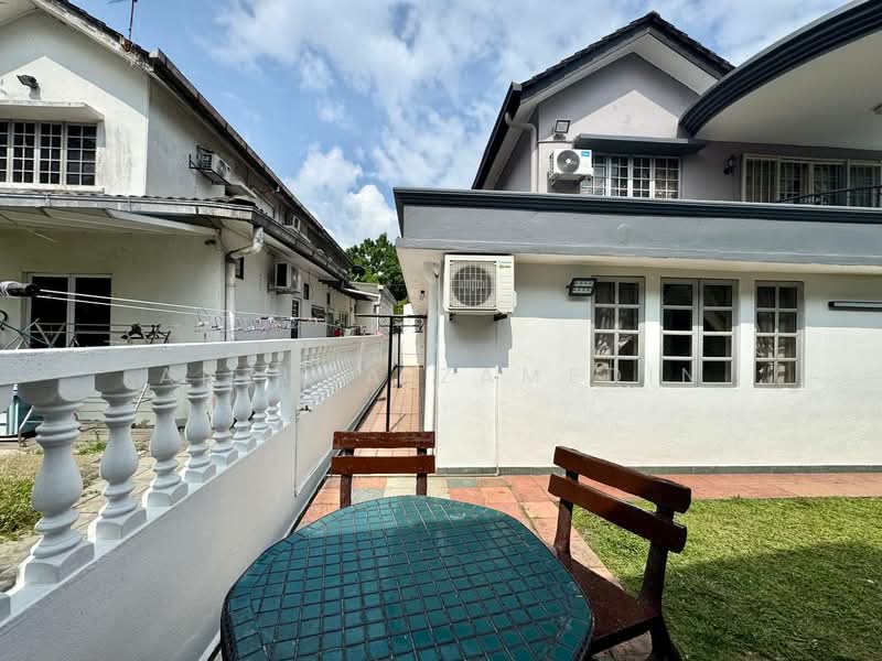 Rumah Berkembar untuk Dijual di Seksyen 9 (Shah Alam) - Adzura Zamedin - Exterior - PropertyGuru.com.my