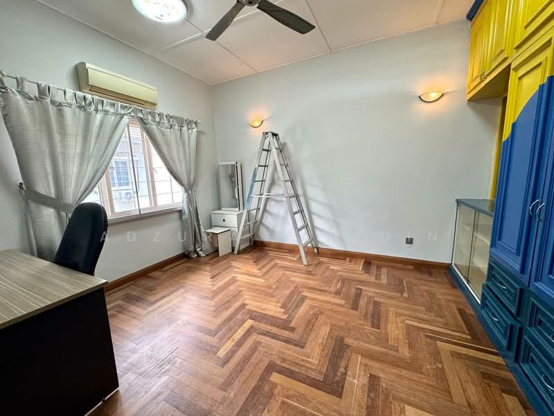 Rumah Berkembar untuk Dijual di Seksyen 9 (Shah Alam) - Adzura Zamedin - Interior - PropertyGuru.com.my