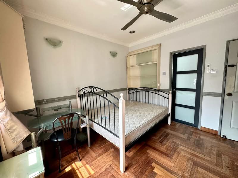Rumah Berkembar untuk Dijual di Seksyen 9 (Shah Alam) - Adzura Zamedin - Bedroom - PropertyGuru.com.my