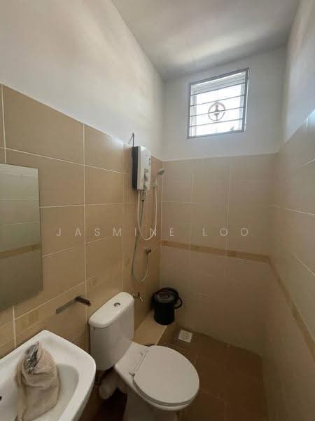 Rumah Teres 3-Tingkat untuk Disewa di Taman Seri Segar (Butterworth) - Jasmine Loo - Bathroom - PropertyGuru.com.my