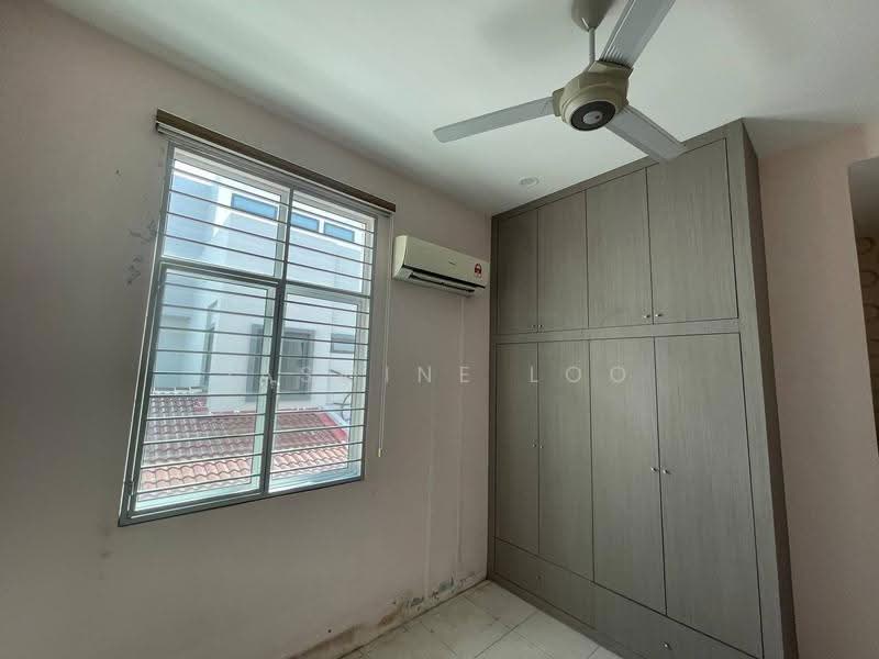 Rumah Teres 3-Tingkat untuk Disewa di Taman Seri Segar (Butterworth) - Jasmine Loo - Bedroom - PropertyGuru.com.my