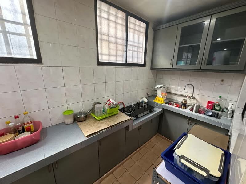 2-storey Terraced House for Sale in Bandar Baru Tambun (Tambun) - Qazin Khoo - Kitchen - PropertyGuru.com.my