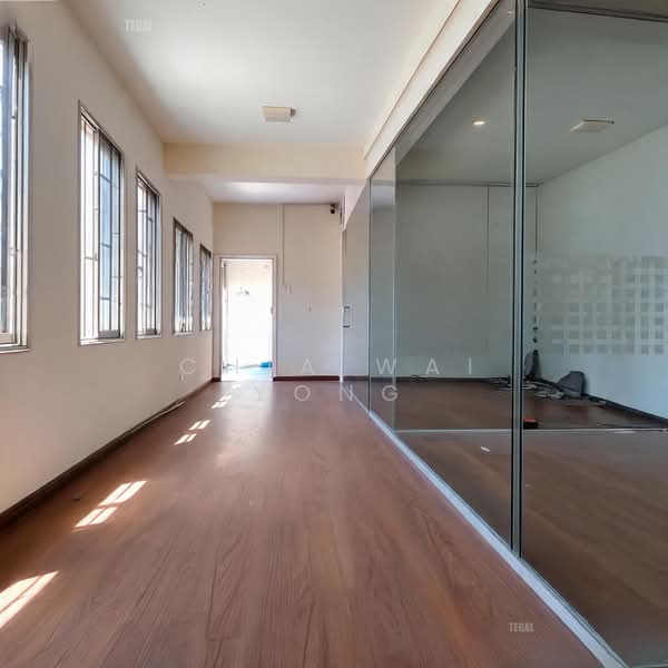 Kilang untuk Disewa di Subang Jaya (Selangor) - Chia Wai Yong - Interior - PropertyGuru.com.my