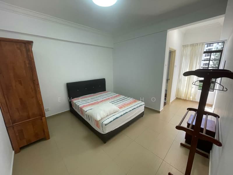 Pangsapuri untuk Dijual di Mawar Apartment - Evelyn Khoo - Bedroom - PropertyGuru.com.my