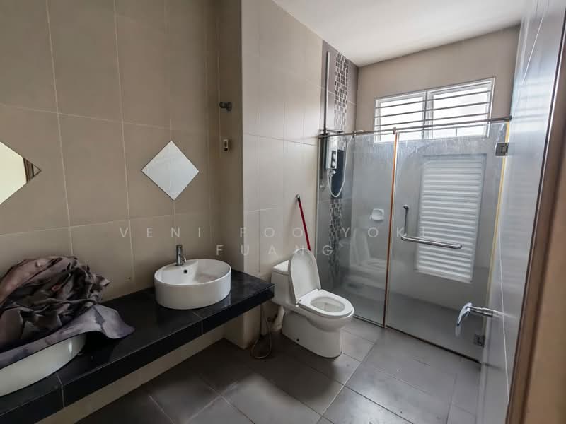 2-storey Terraced House for Rent in Setia Alam (Selangor) - Veni Foo Yoke Fuang - Bathroom - PropertyGuru.com.my