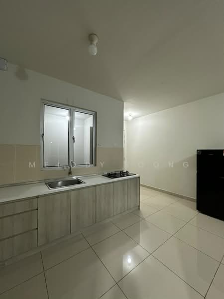 Servis Apartment untuk Dijual di Maxim Residences - Melody Soong - Kitchen - PropertyGuru.com.my