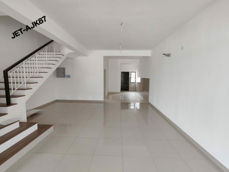 Rumah Teres 2 Tingkat untuk Dijual di Bukit Raja (Selangor) - Darren Go - PropertyGuru.com.my