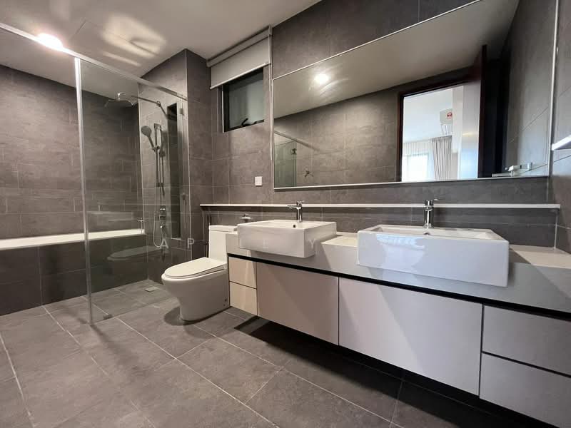Kondominium untuk Disewa di Muze @ PICC - Apple Yeap - Bathroom - PropertyGuru.com.my