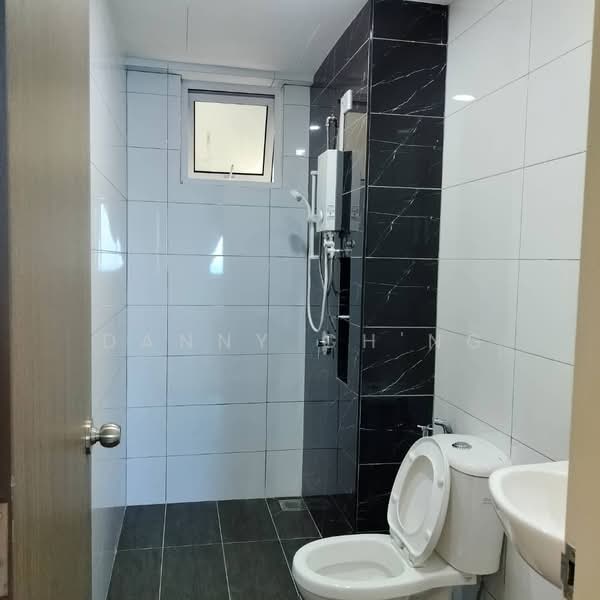 Kondominium untuk Disewa di THE ZEN & ZEN 6 - Danny Ch'ng - Bathroom - PropertyGuru.com.my