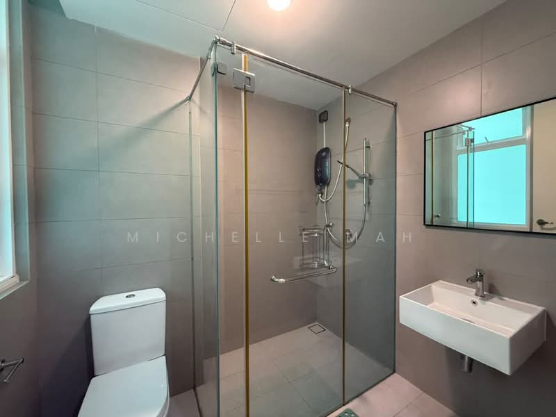 Condominium for Rent at Ferringhi Residence 2 - Michelle Mah - Bathroom - PropertyGuru.com.my