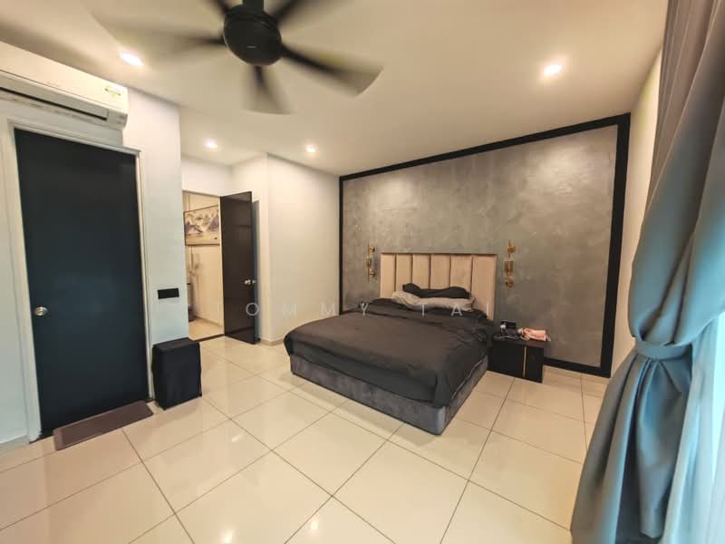 Rumah Teres 2-Tingkat untuk Dijual di Taman Eco Cascadia (Tebrau) - Tommy Tai - Bedroom - PropertyGuru.com.my