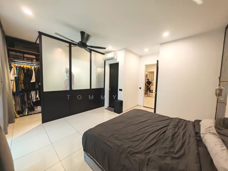 Rumah Teres 2-Tingkat untuk Dijual di Taman Eco Cascadia (Tebrau) - Tommy Tai - Bedroom - PropertyGuru.com.my