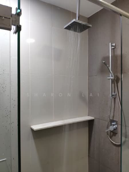 Kondominium untuk Dijual di Azelia Residence - Sharon Lai - Bathroom - PropertyGuru.com.my