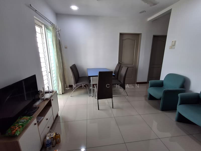 Kondominium untuk Dijual di Seri Puteri - KINKI CHAN - Living Room - PropertyGuru.com.my