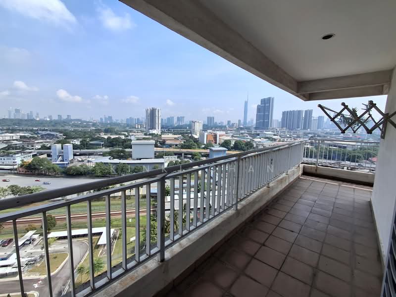 Kondominium untuk Dijual di Seri Puteri - KINKI CHAN - Balcony - PropertyGuru.com.my