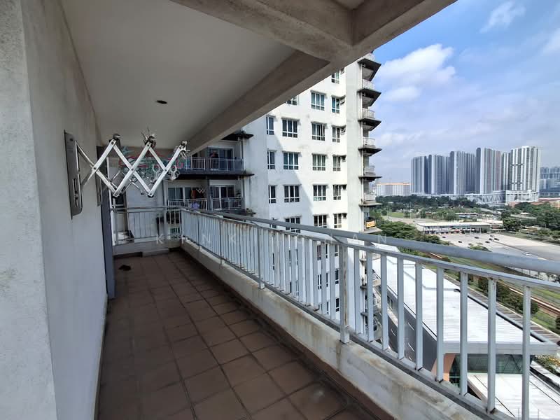 Kondominium untuk Dijual di Seri Puteri - KINKI CHAN - Balcony - PropertyGuru.com.my