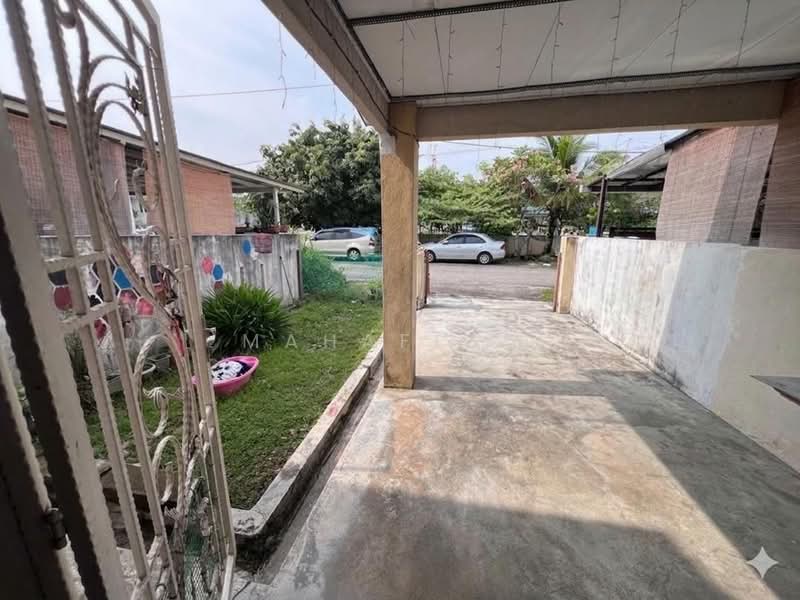 Rumah Teres 2 Tingkat untuk Dijual di Bandar Saujana Putra (Tanjong Duabelas) - Mahafiz . - Exterior - PropertyGuru.com.my