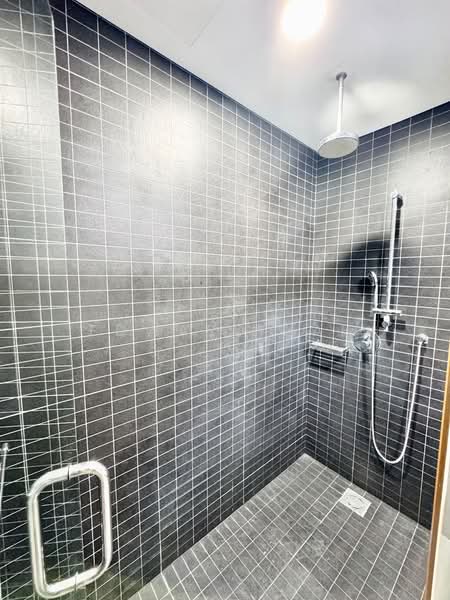Condominium for Rent at The Breezeway - Edward Yap - PropertyGuru.com.my