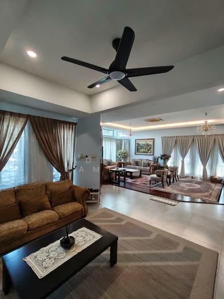 Rumah Teres 3-Tingkat untuk Dijual di Taman Sri Ukay (Ulu Kelang) - Adzura Zamedin - Living Room - PropertyGuru.com.my