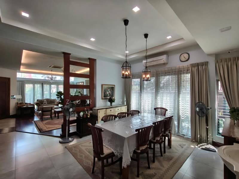 Rumah Teres 3-Tingkat untuk Dijual di Taman Sri Ukay (Ulu Kelang) - Adzura Zamedin - Dining Room - PropertyGuru.com.my