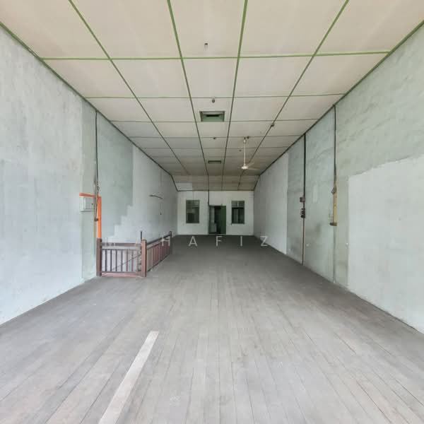 Shop for Sale in Seremban (Negeri Sembilan) - Mahafiz . - Interior - PropertyGuru.com.my