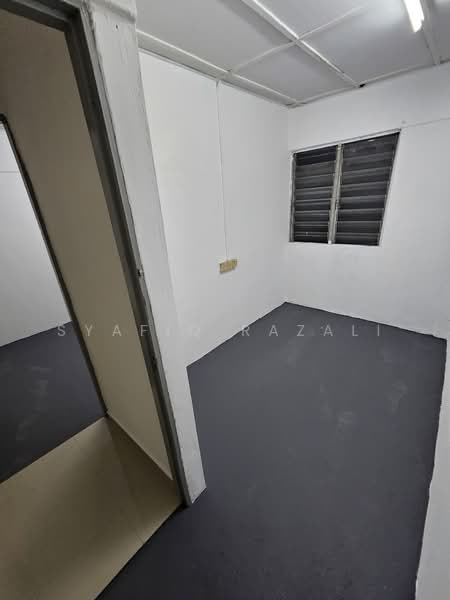 Rumah Flat untuk Disewa di Flat Pandan Indah 3/3 - Syafiq Razali - PropertyGuru.com.my
