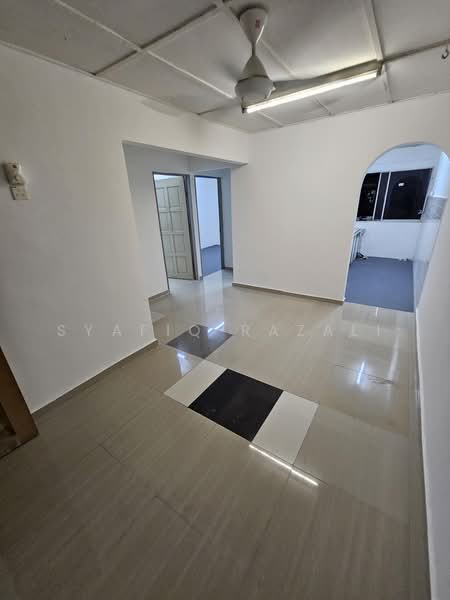 Rumah Flat untuk Disewa di Flat Pandan Indah 3/3 - Syafiq Razali - PropertyGuru.com.my