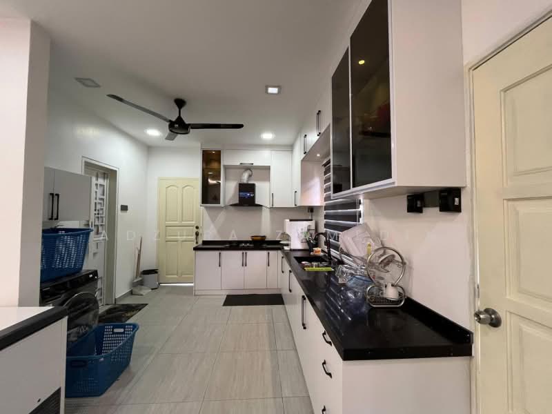 Rumah Teres 2 Tingkat untuk Dijual di Seksyen 7 (Shah Alam) - Adzura Zamedin - PropertyGuru.com.my