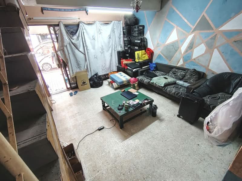 Rumah Teres 2.5 Tingkat untuk Dijual di Desa Setapak (Wangsa Maju) - Amber Ng - Living Room - PropertyGuru.com.my