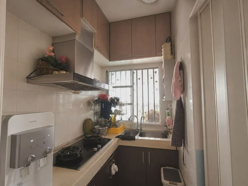 3-storey Terraced House for Sale in Tiger Lane (Ipoh) - Qazin Khoo - Kitchen - PropertyGuru.com.my