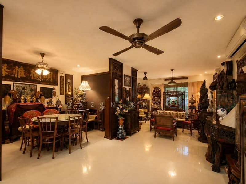 3-storey Terraced House for Sale in Tiger Lane (Ipoh) - Qazin Khoo - Living Room - PropertyGuru.com.my